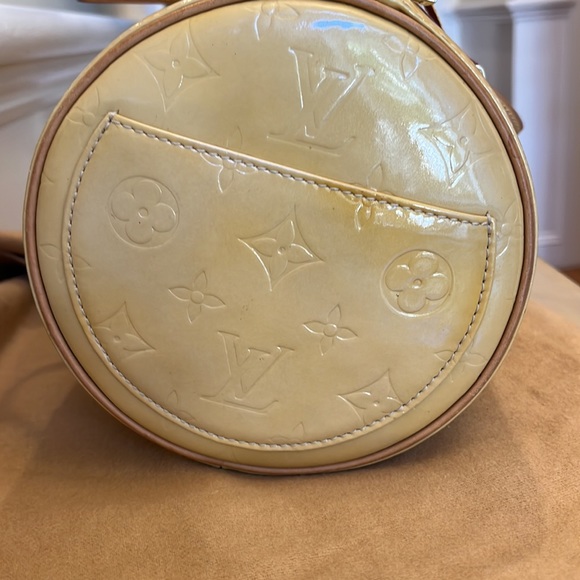 Louis Vuitton Papillon Yellow Vernis Bag - Picture 7 of 8